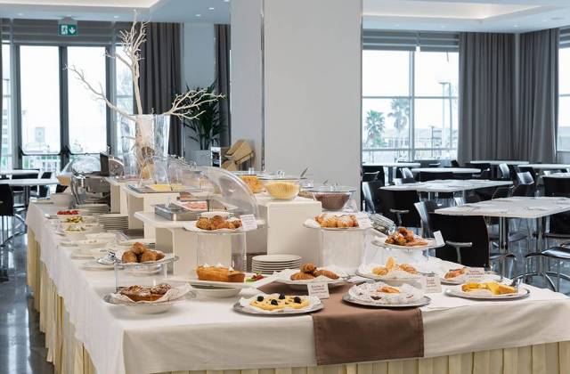 colazione hotel rimini