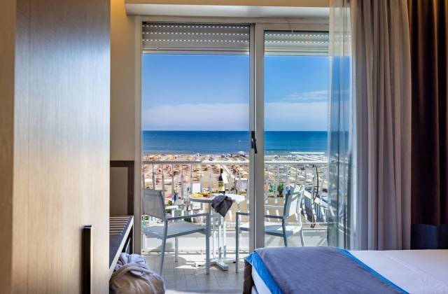 camere vista mare hotel rimini 4 stelle