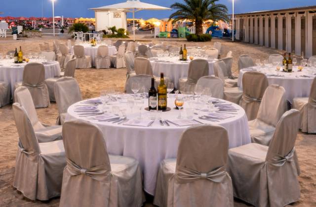 foto spiaggia hotel continental rimini